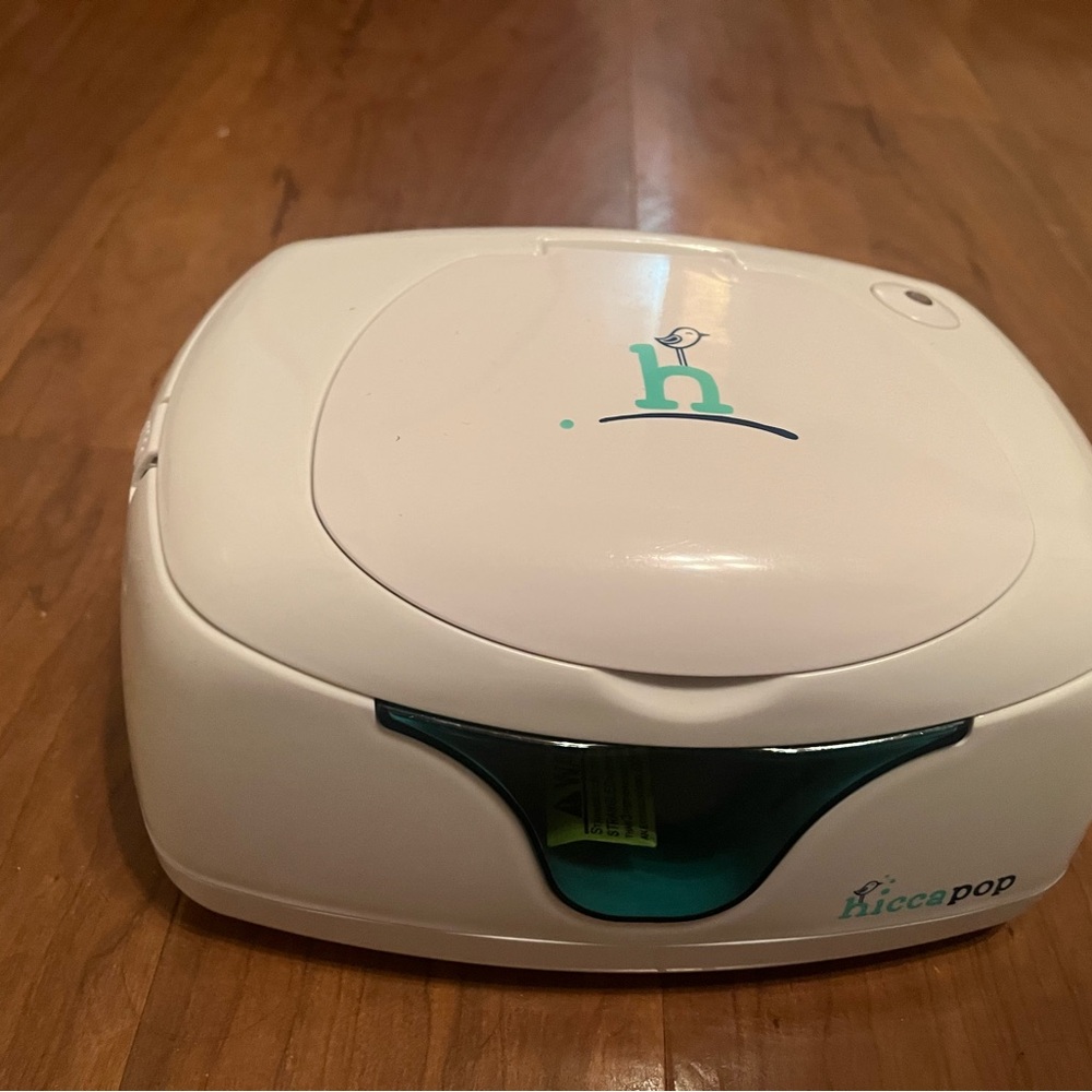 White and Green Hiccapop Wipe Warmer